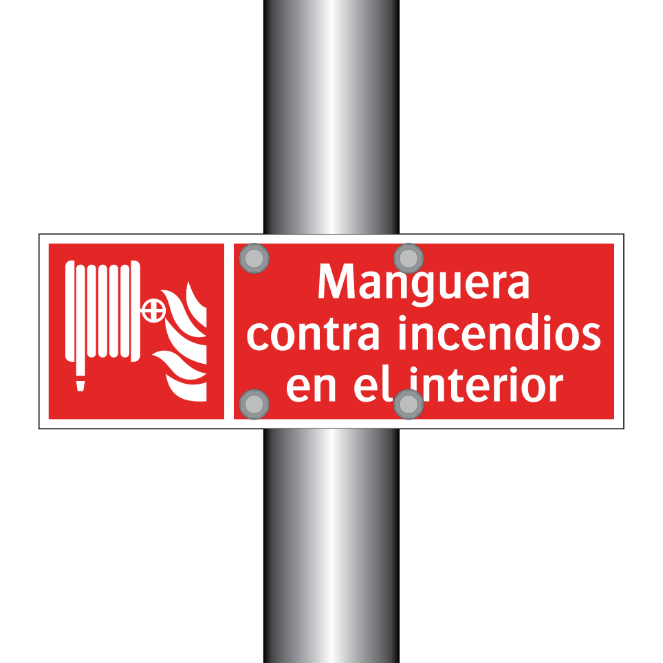 Manguera contra incendios en el interior