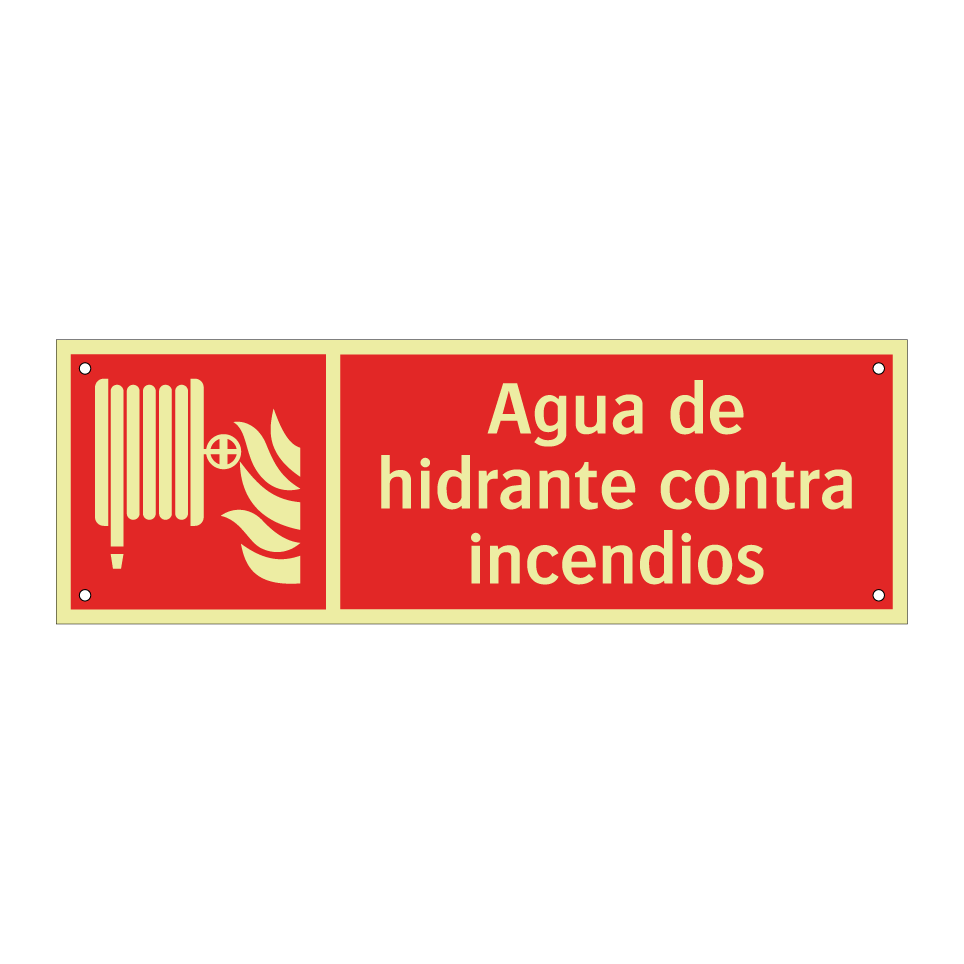 Agua de hidrante contra incendios