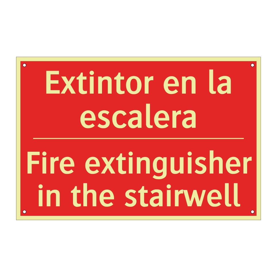 Extintor en la escalera - Fire extinguisher in the /.../