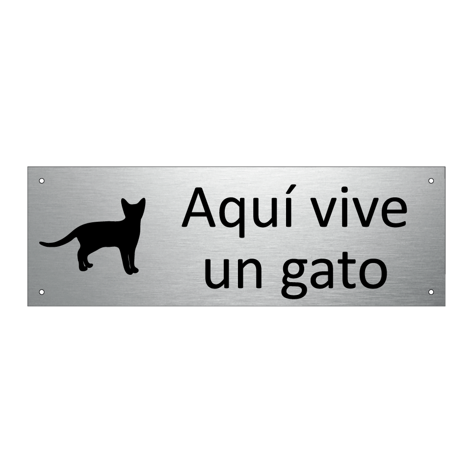 Aquí vive un gato