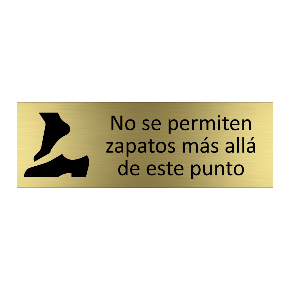 No se permiten zapatos más allá de este punto