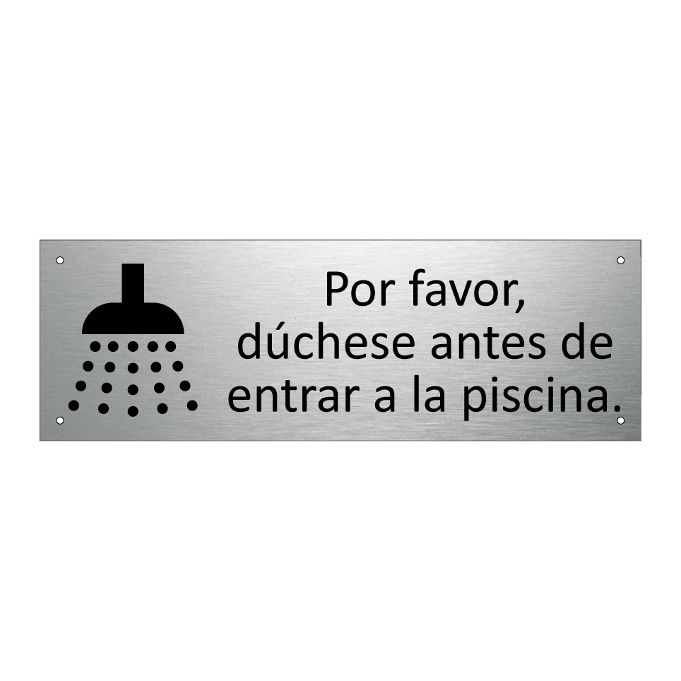 Por favor, dúchese antes de entrar a la piscina.