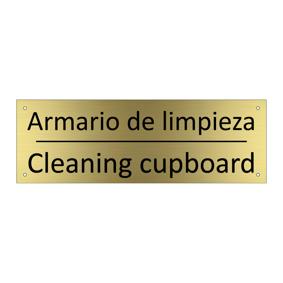 Armario de limpieza - Cleaning cupboard