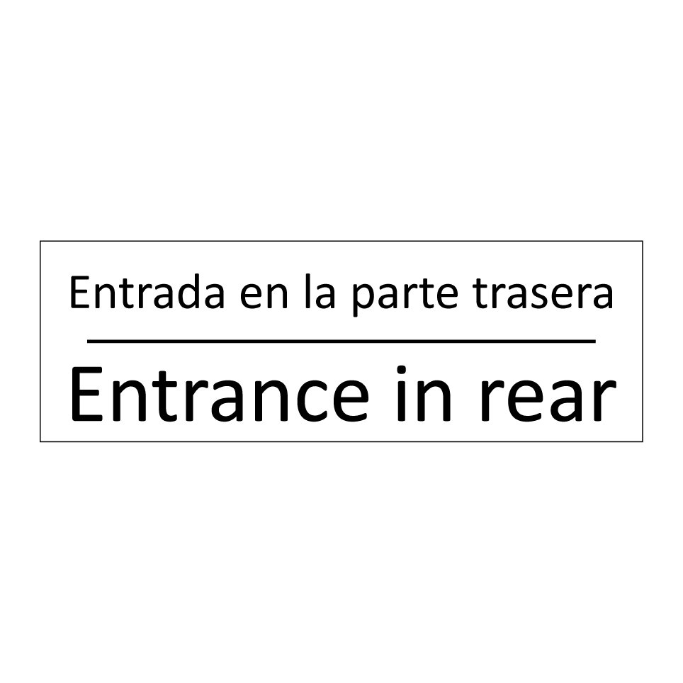 Entrada en la parte trasera - Entrance in rear
