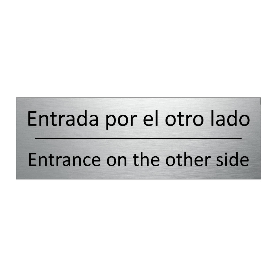 Entrada por el otro lado - Entrance on the other side