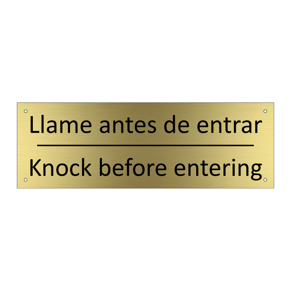 Llame antes de entrar - Knock before entering