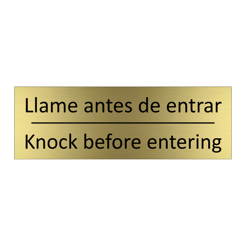 Llame antes de entrar - Knock before entering