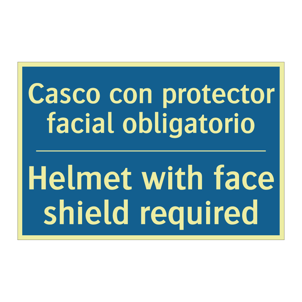 Casco con protector facial obligatorio /.../ - Helmet with face shield required /.../