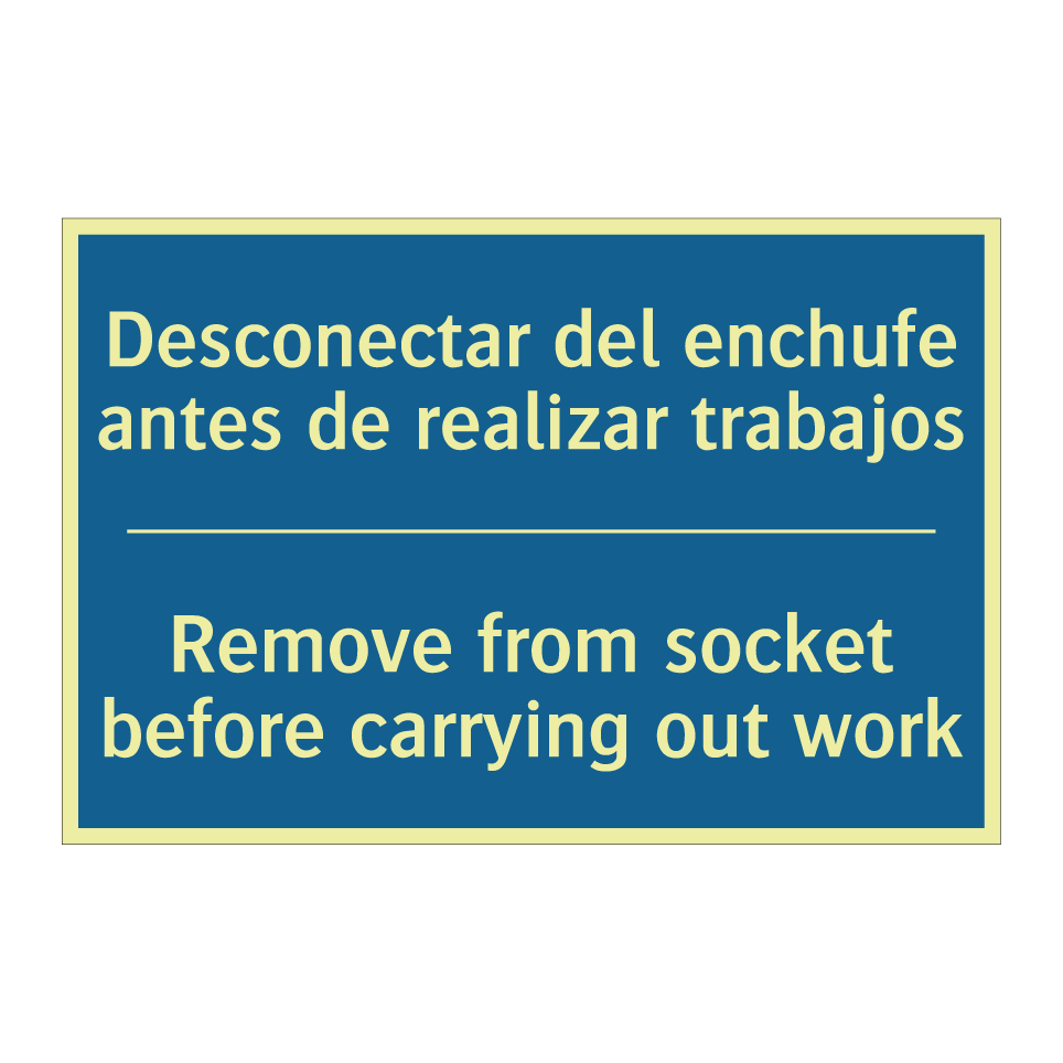 Desconectar del enchufe antes  /.../ - Remove from socket before carrying  /.../