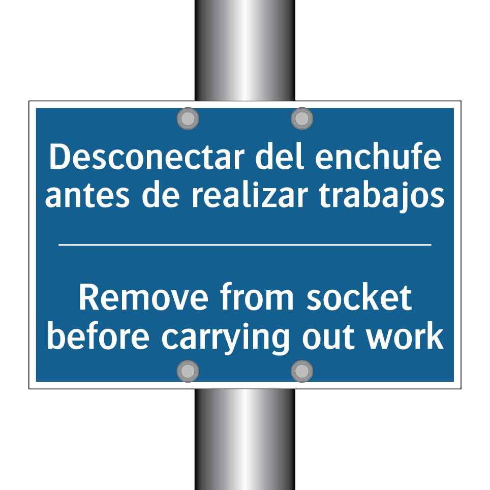 Desconectar del enchufe antes  /.../ - Remove from socket before carrying  /.../