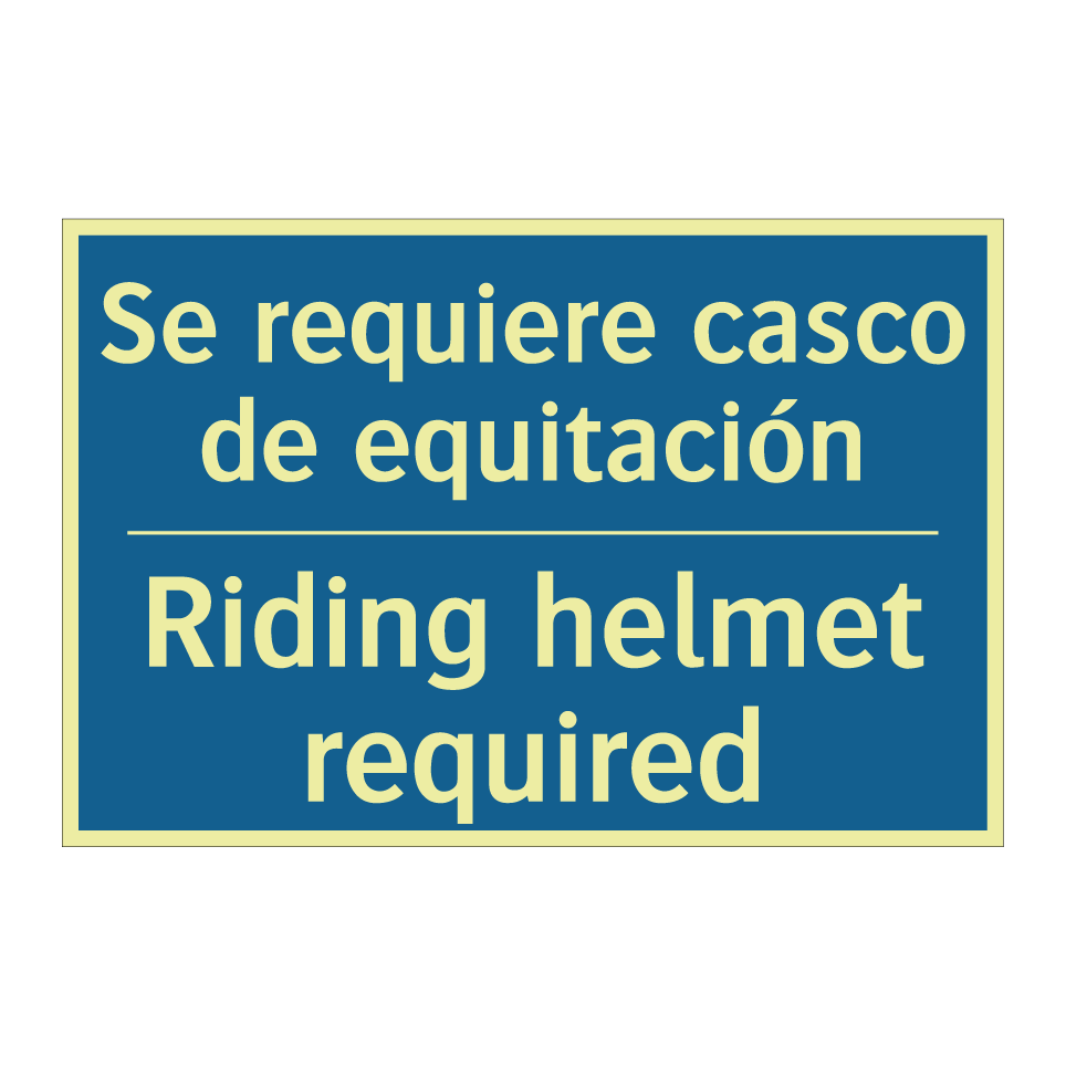 Se requiere casco de equitación /.../ - Riding helmet required