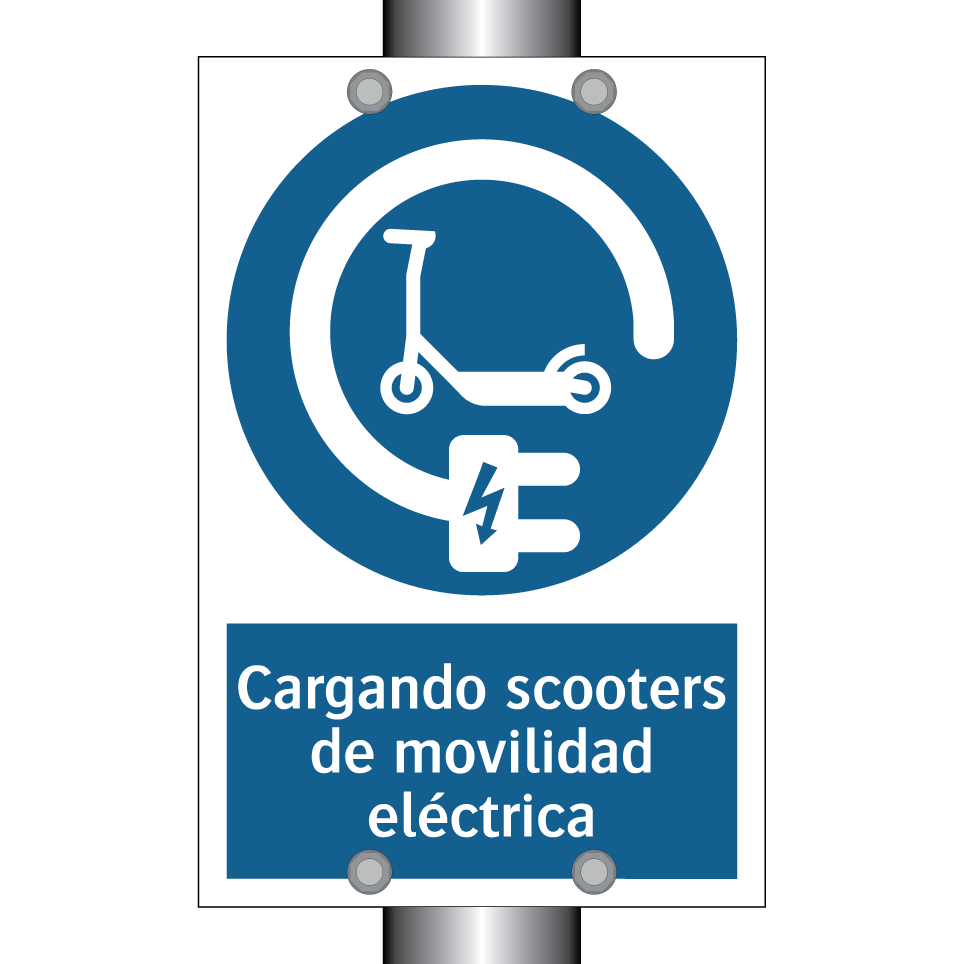 Cargando scooters de movilidad eléctrica
