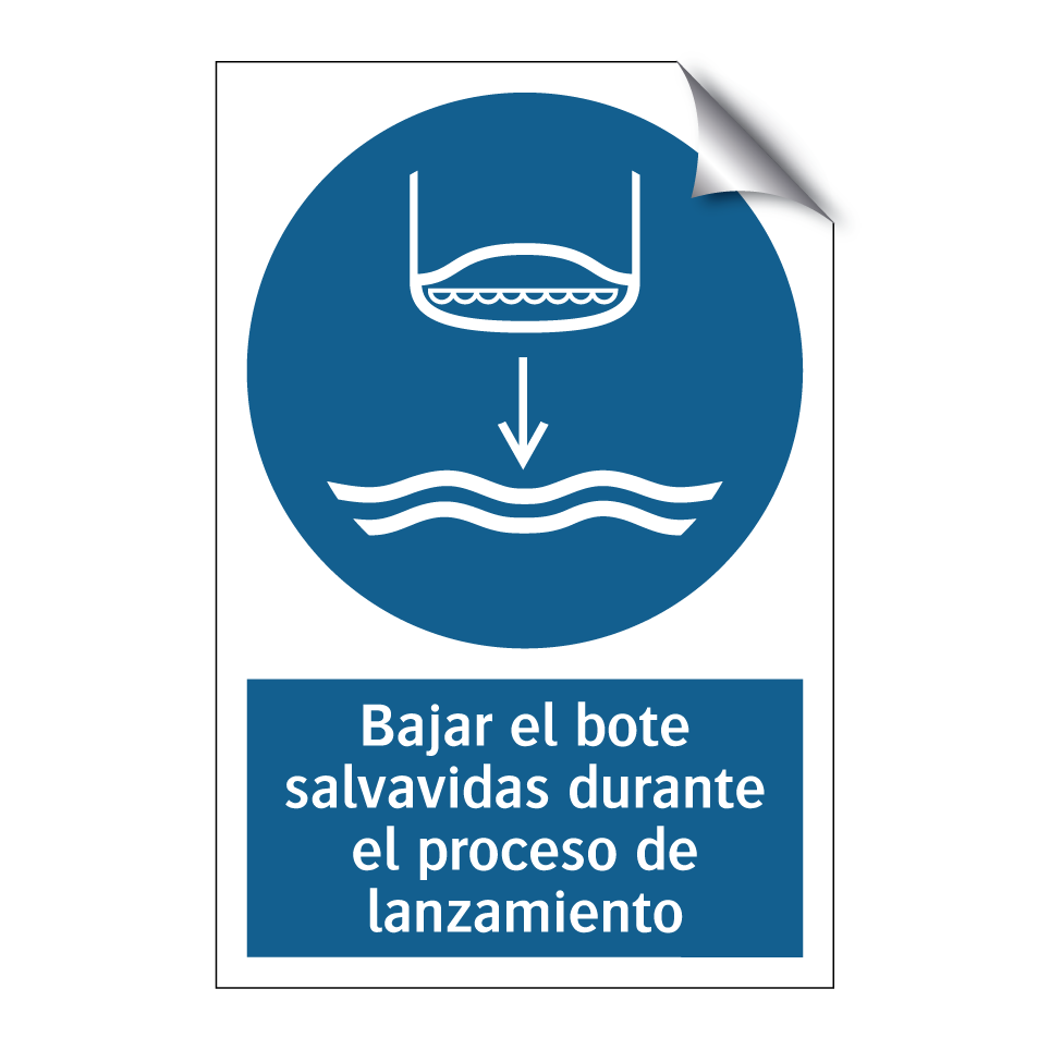 Bajar el bote salvavidas durante el proceso de lanzamiento