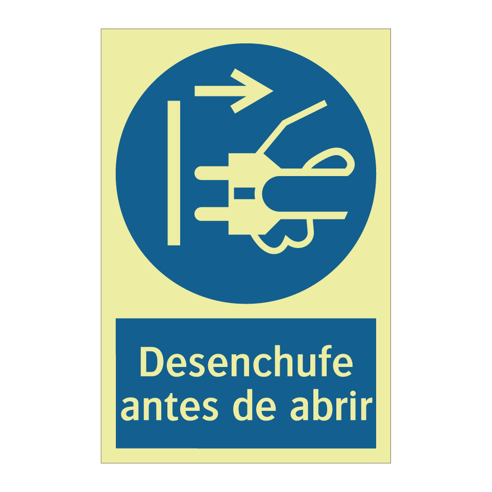 Desenchufe antes de abrir