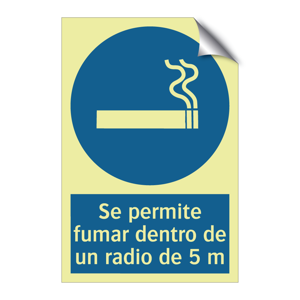 Se permite fumar dentro de un radio de 5 m