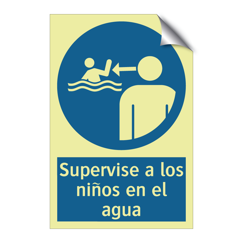 Supervise a los niños en el agua