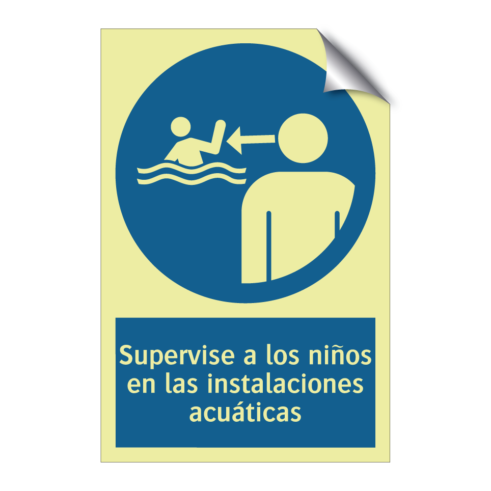 Supervise a los niños en las instalaciones acuáticas