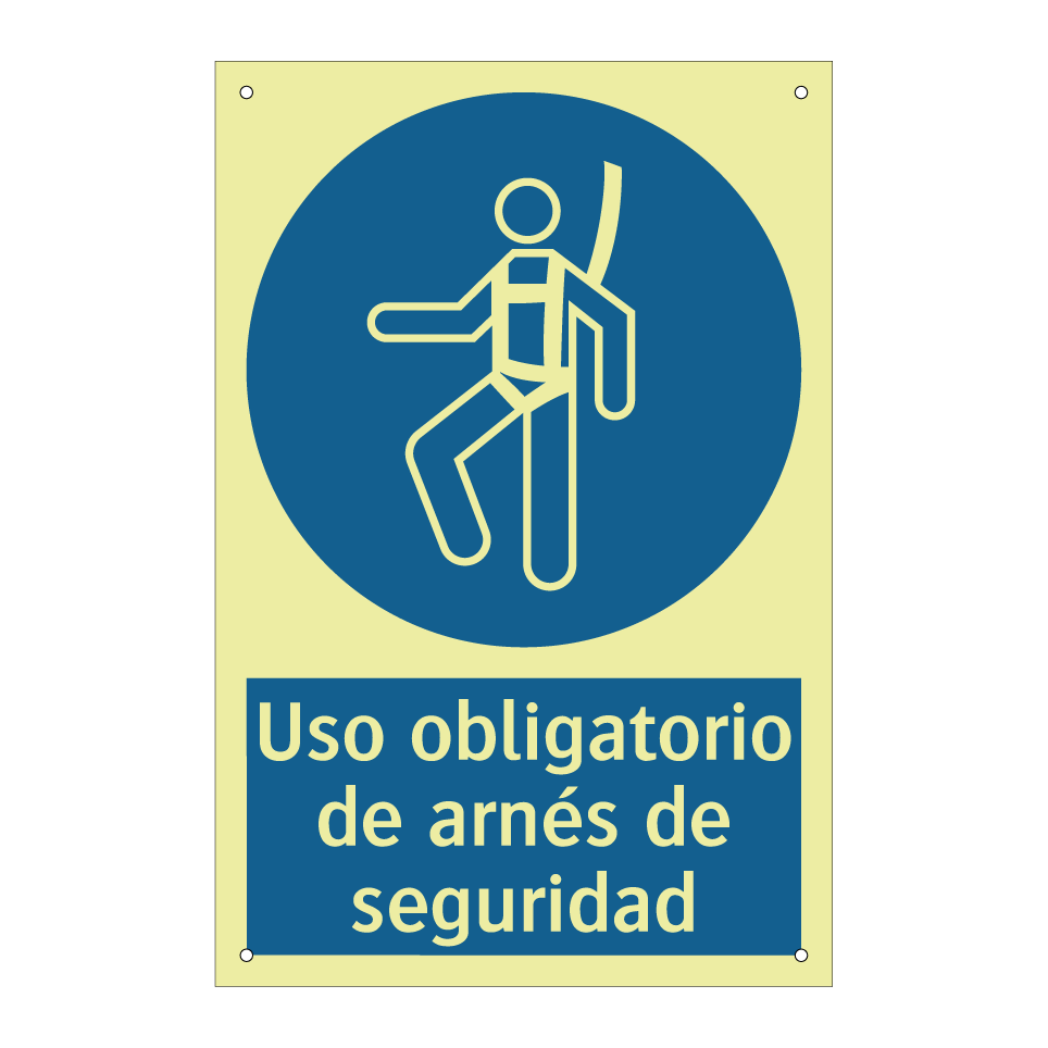 Uso obligatorio de arnés de seguridad
