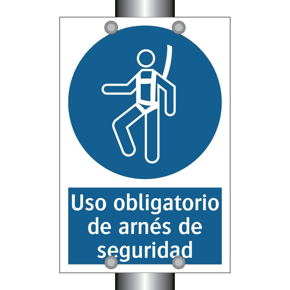 Uso obligatorio de arnés de seguridad