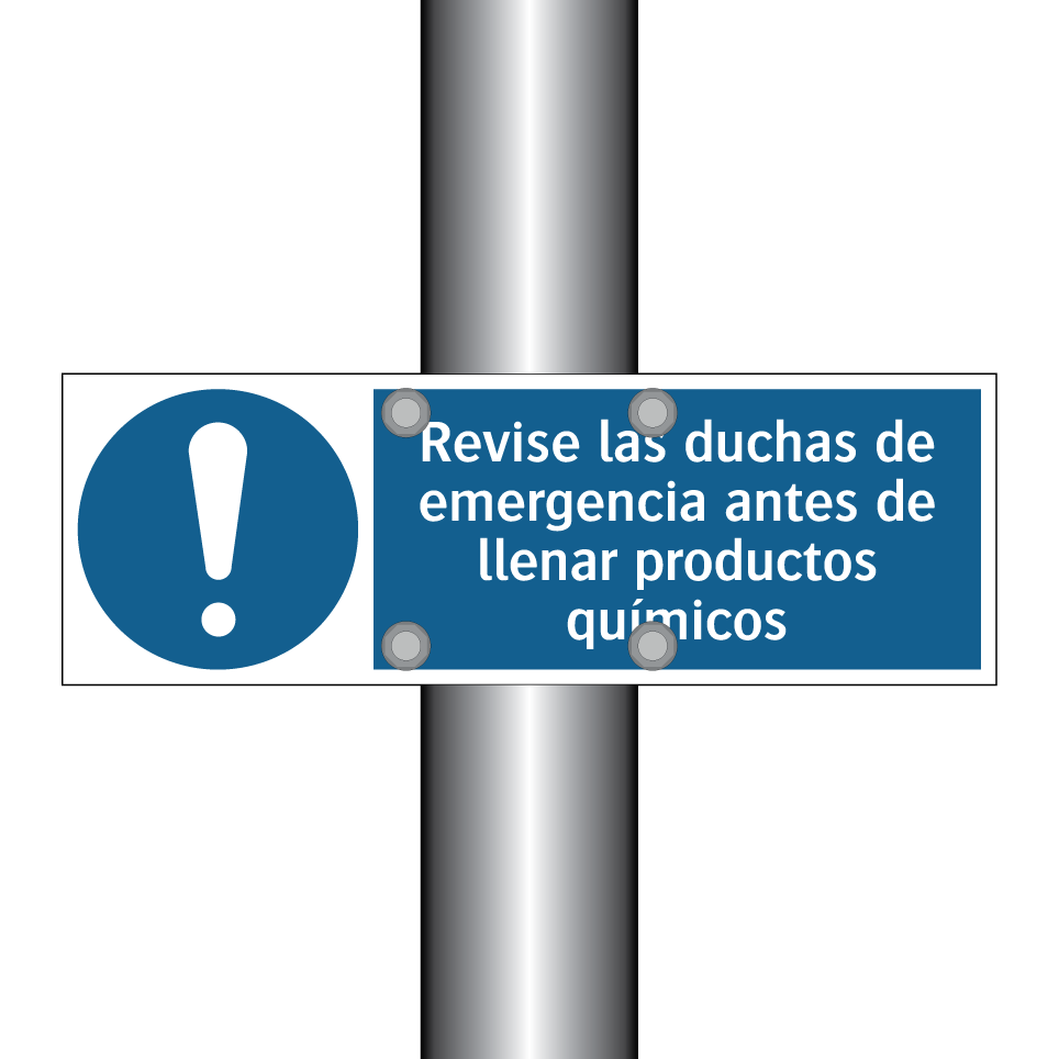 Revise las duchas de emergencia antes de llenar productos químicos