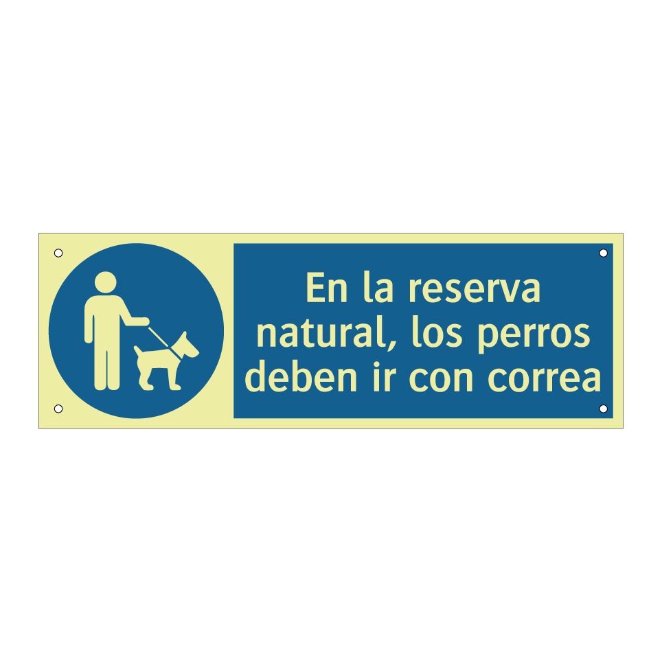 En la reserva natural, los perros deben ir con correa