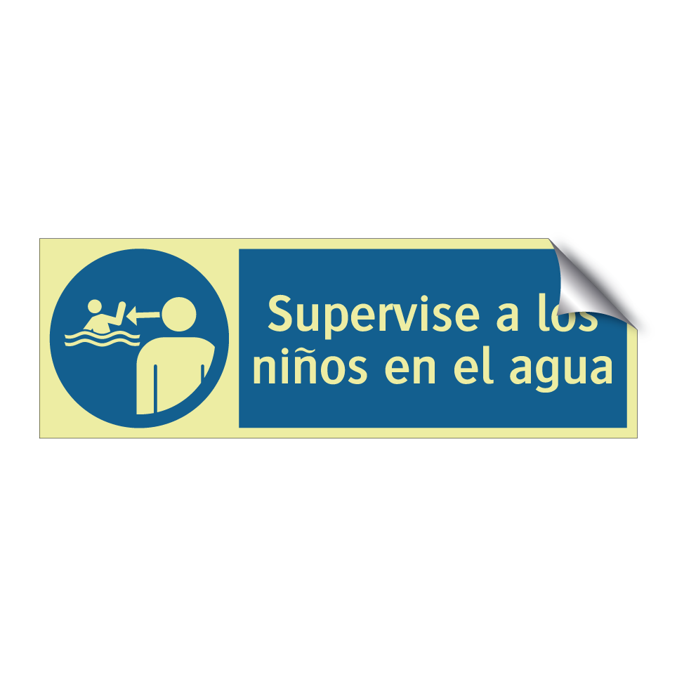 Supervise a los niños en el agua