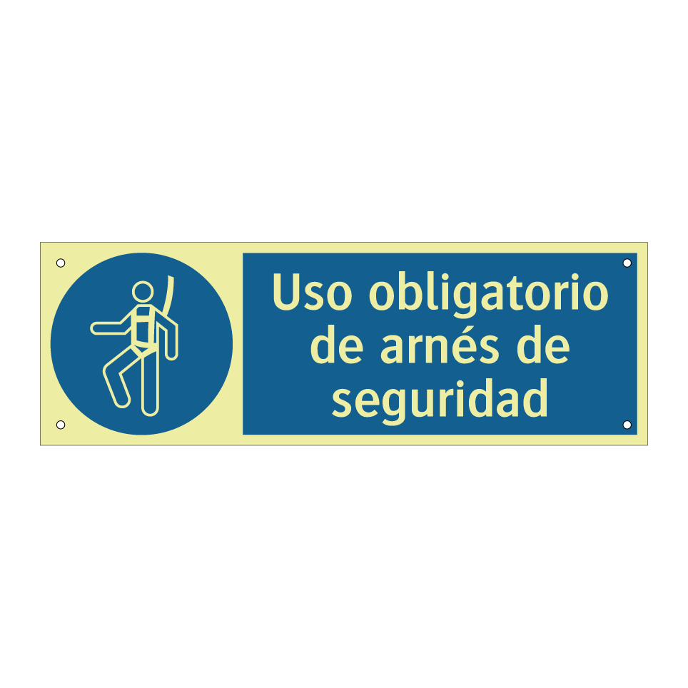 Uso obligatorio de arnés de seguridad