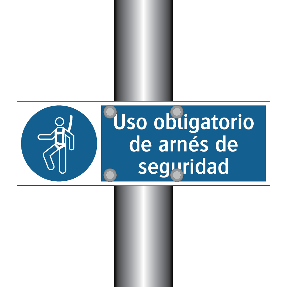 Uso obligatorio de arnés de seguridad