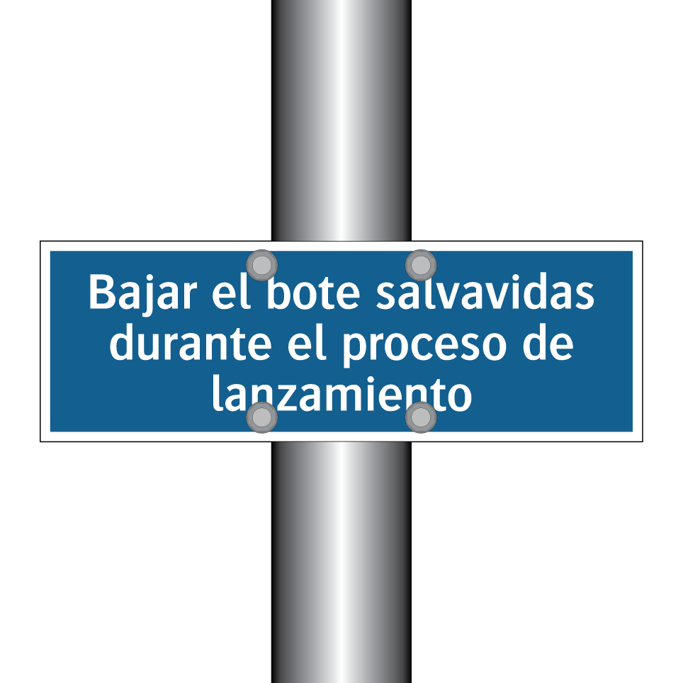 Bajar el bote salvavidas durante el proceso de lanzamiento