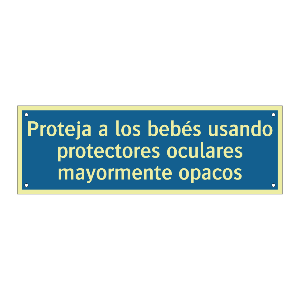 Proteja a los bebés usando protectores oculares mayormente opacos