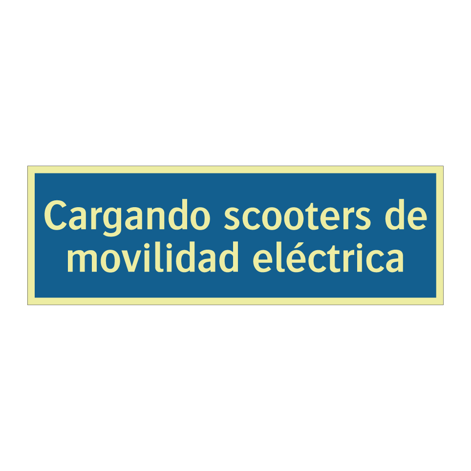 Cargando scooters de movilidad eléctrica