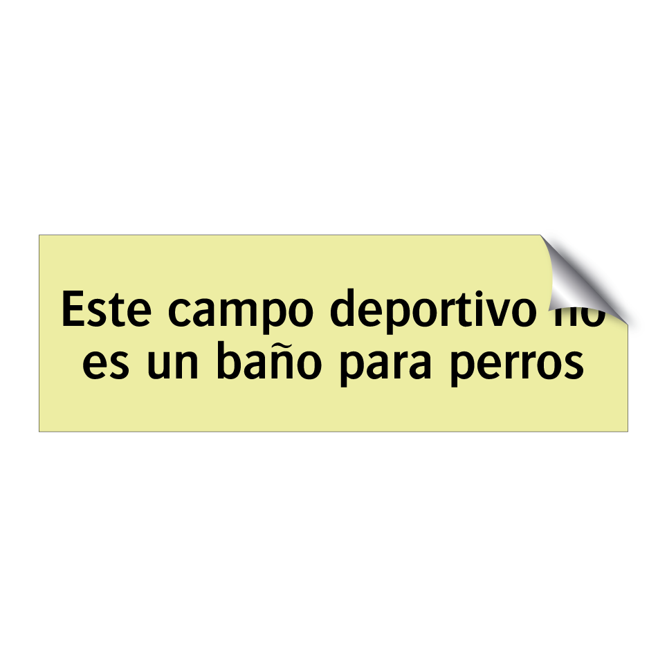 Este campo deportivo no es un baño para perros