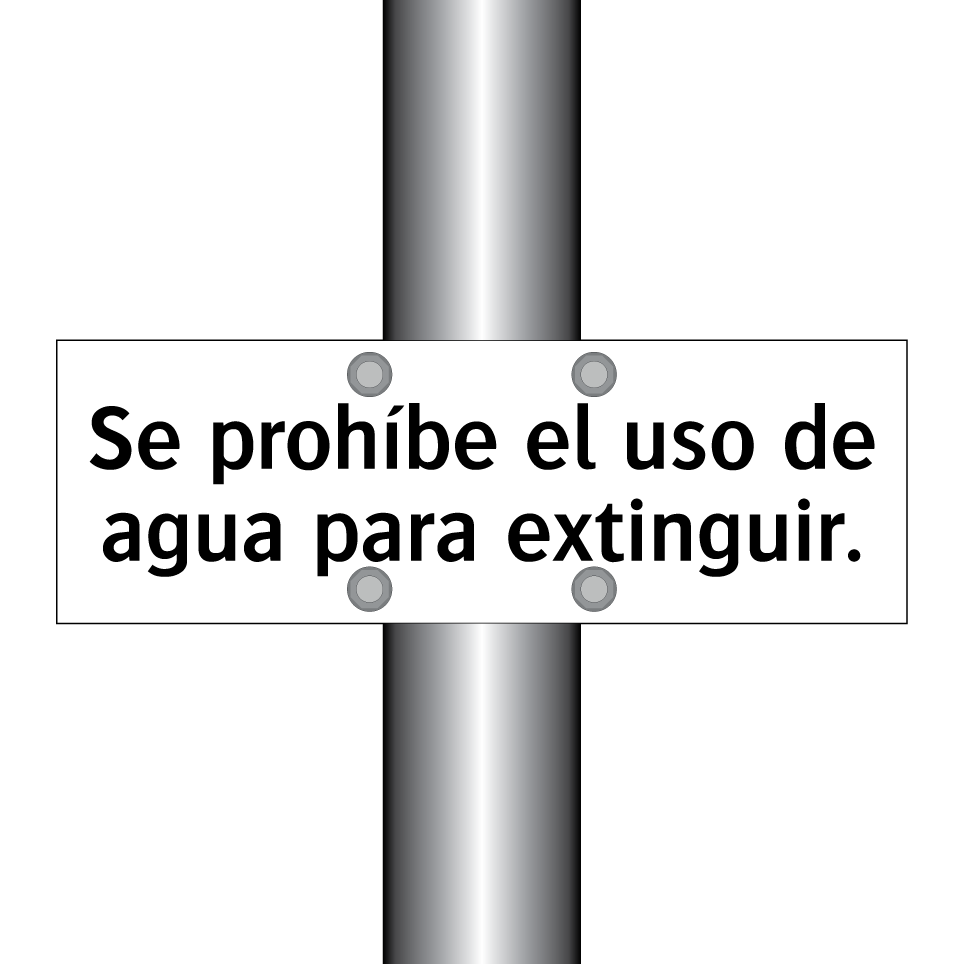 Se prohíbe el uso de agua para extinguir.