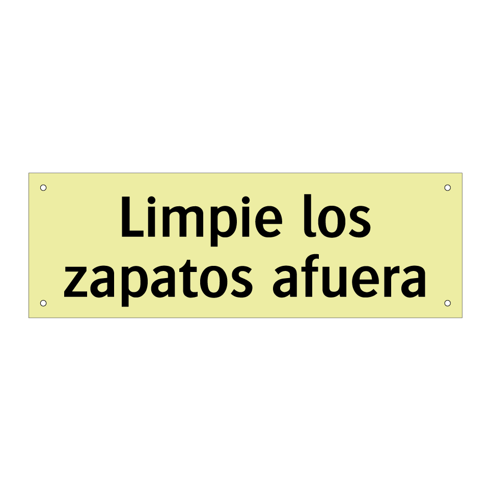 Limpie los zapatos afuera
