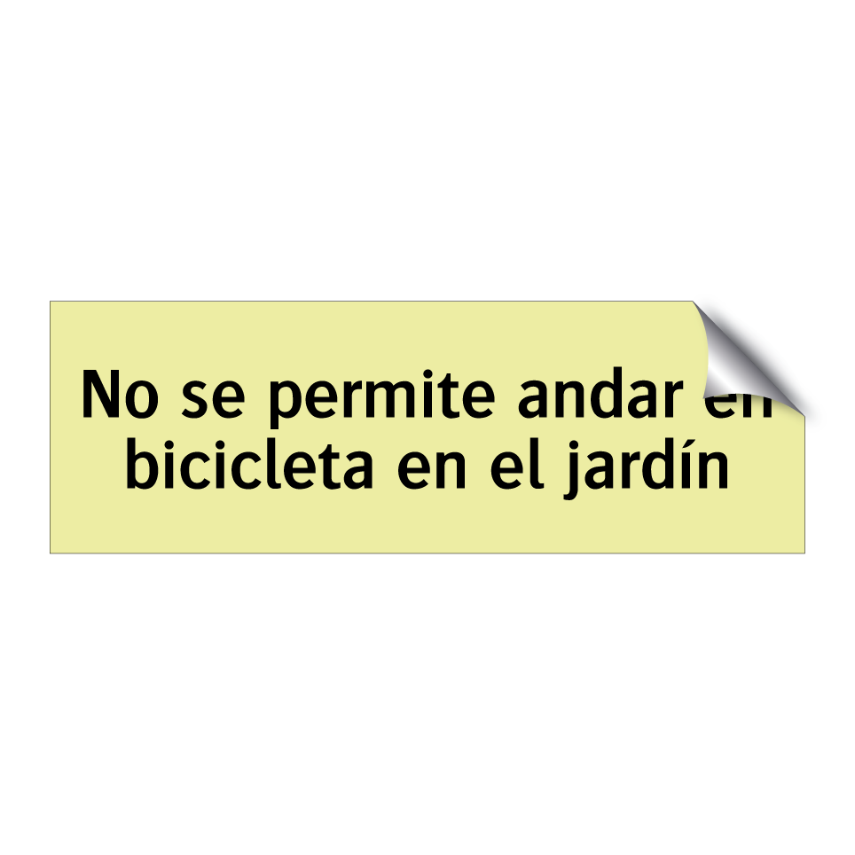 No se permite andar en bicicleta en el jardín