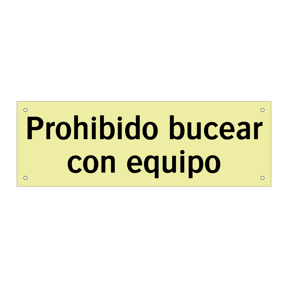 Prohibido bucear con equipo