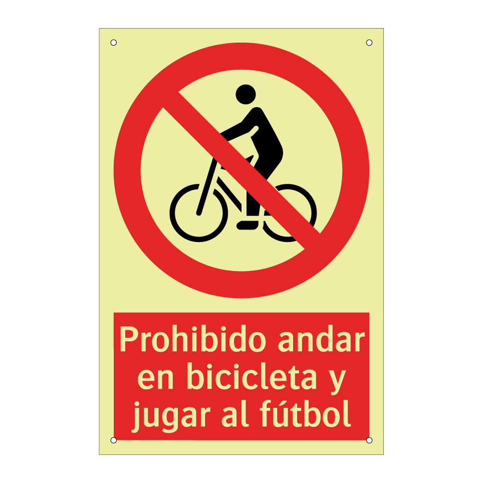 Prohibido andar en bicicleta y jugar al fútbol
