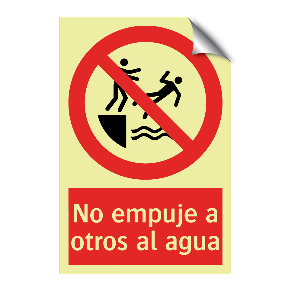 No empuje a otros al agua