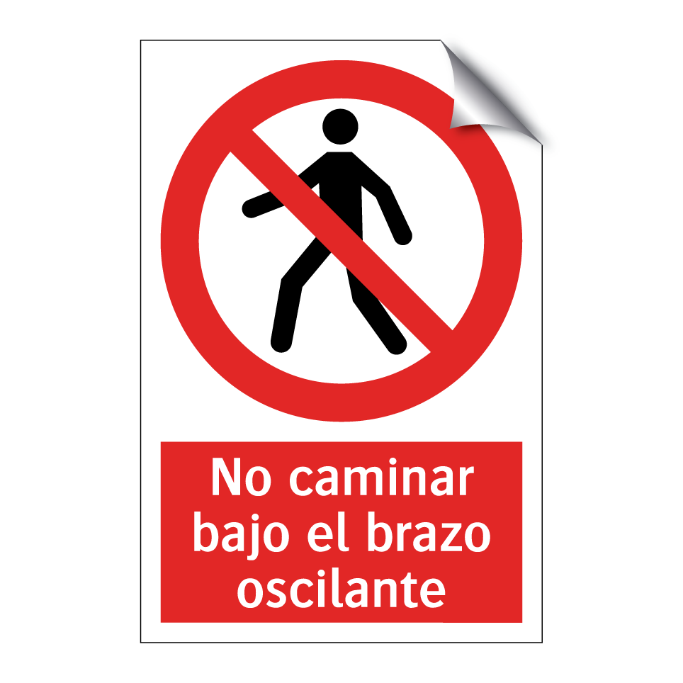 No caminar bajo el brazo oscilante