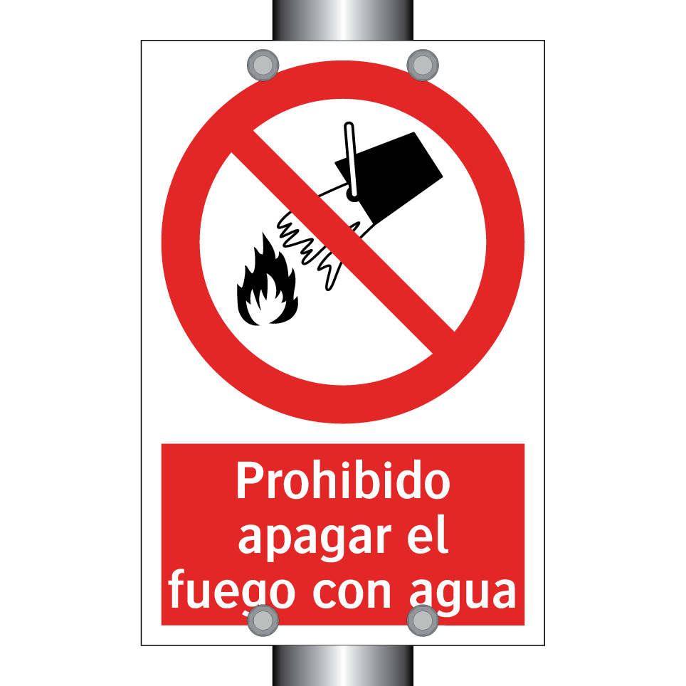 Prohibido apagar el fuego con agua