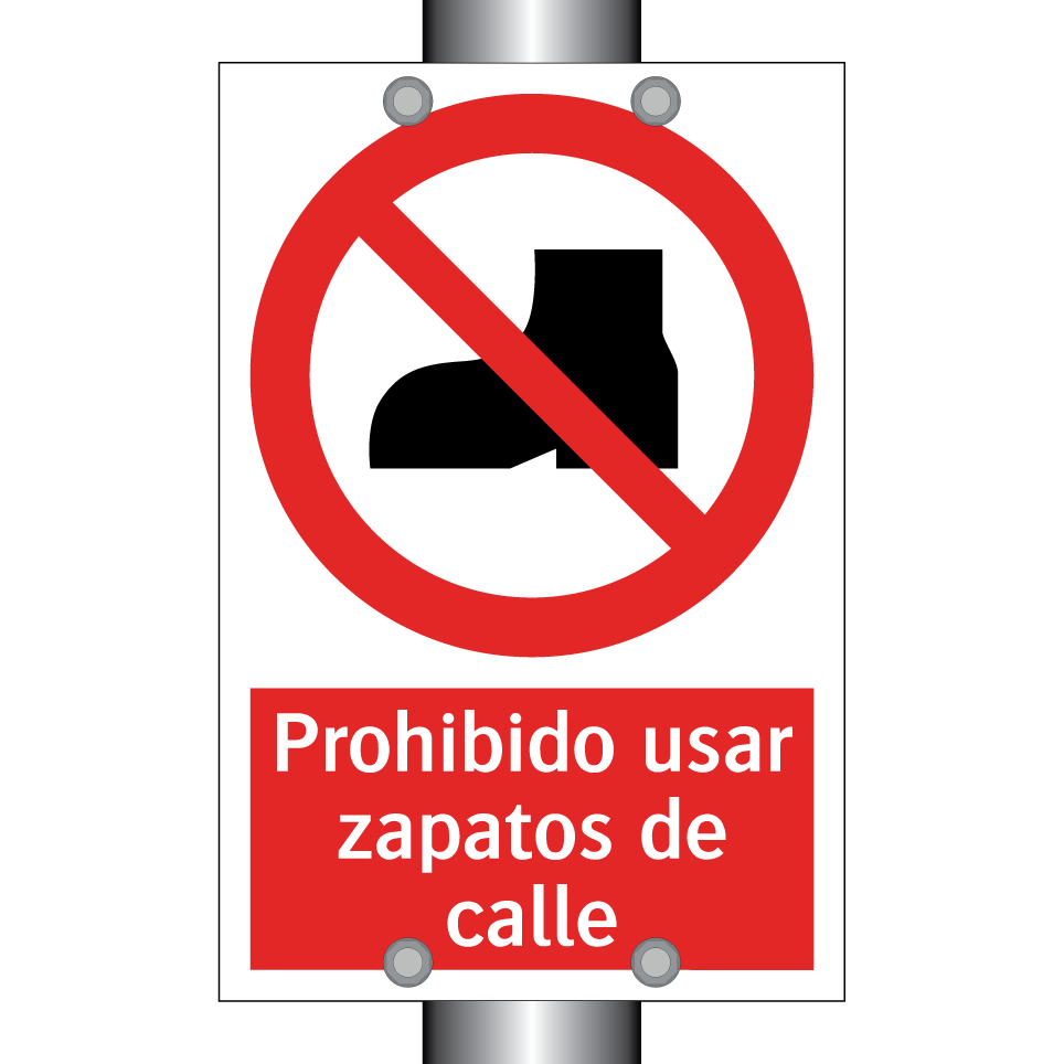 Prohibido usar zapatos de calle