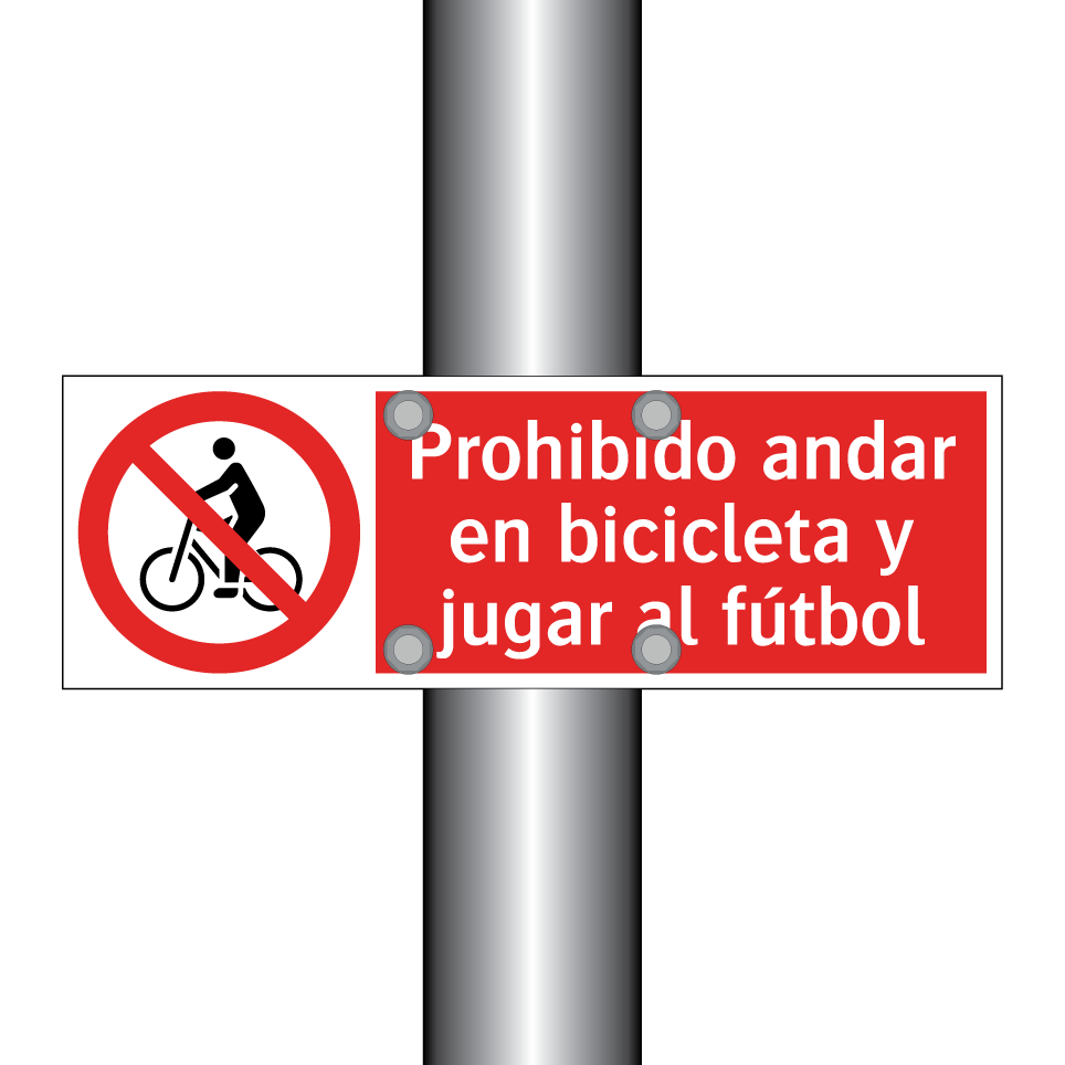 Prohibido andar en bicicleta y jugar al fútbol