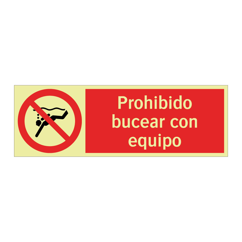 Prohibido bucear con equipo