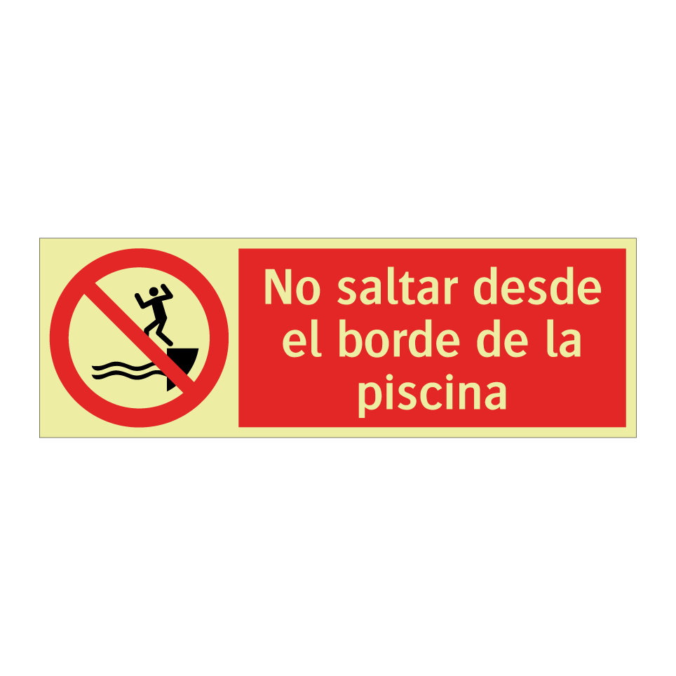 No saltar desde el borde de la piscina
