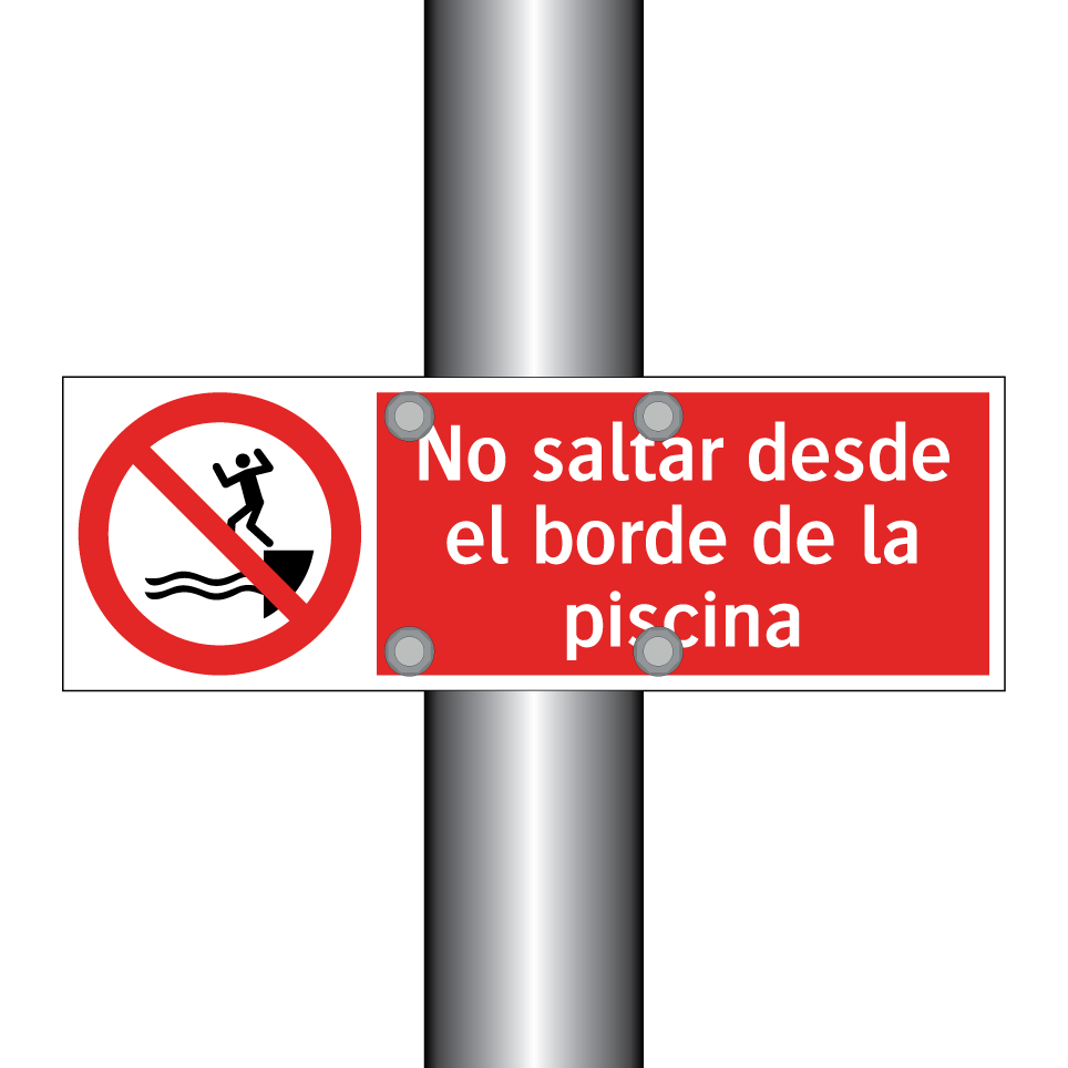 No saltar desde el borde de la piscina