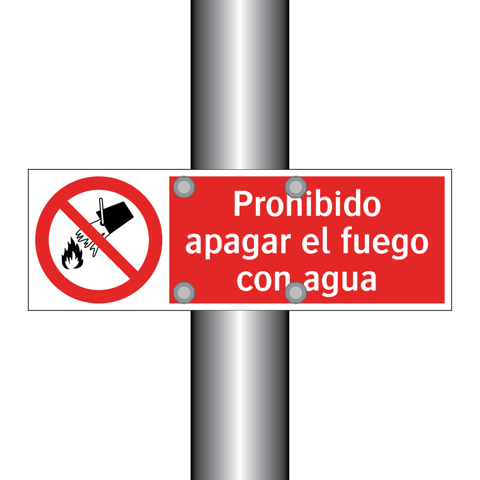 Prohibido apagar el fuego con agua
