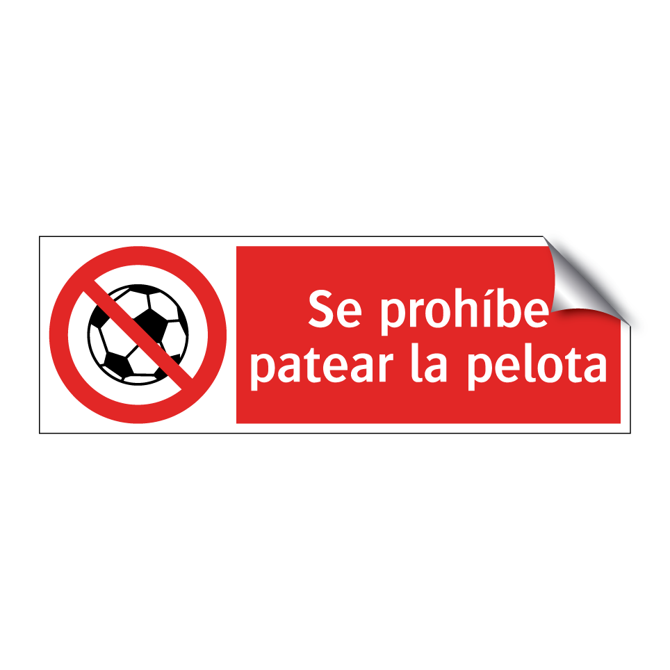 Se prohíbe patear la pelota
