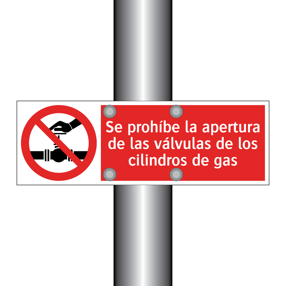 Se prohíbe la apertura de las válvulas de los cilindros de gas