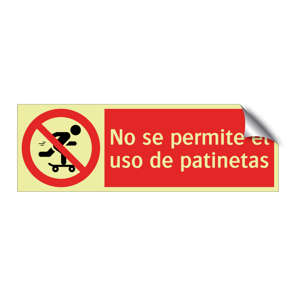 No se permite el uso de patinetas