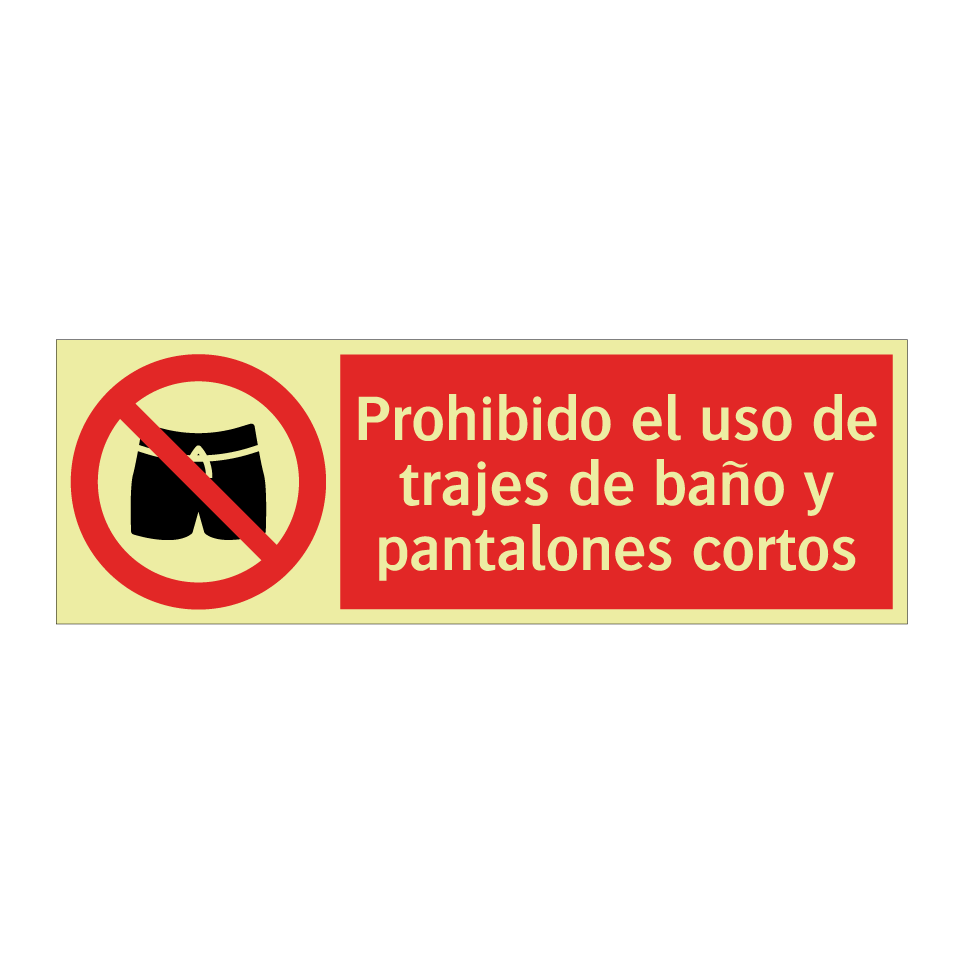 Prohibido el uso de trajes de baño y pantalones cortos